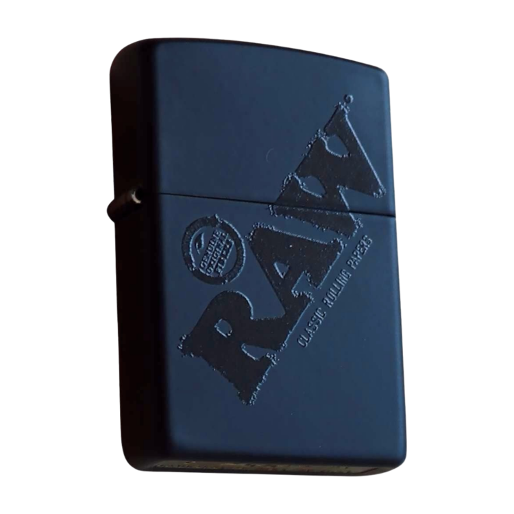 RAW_ZIPPO_BLACK_BLACK_05.png